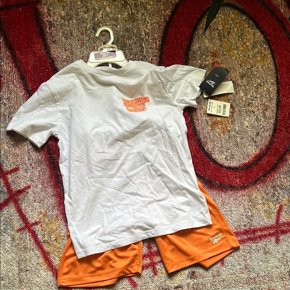 Reebok White and Orange Short Sleeve Tee
